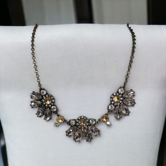 Unbranded Jewelry - Cocktail Statement Costume Necklace Elegant Formal Wedding Rhinestone Brass Tone